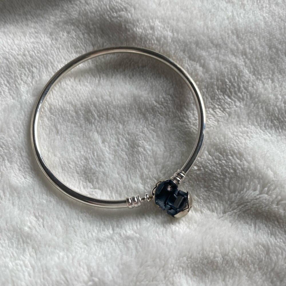 Pandora moments bracelet - Picture 4 of 6